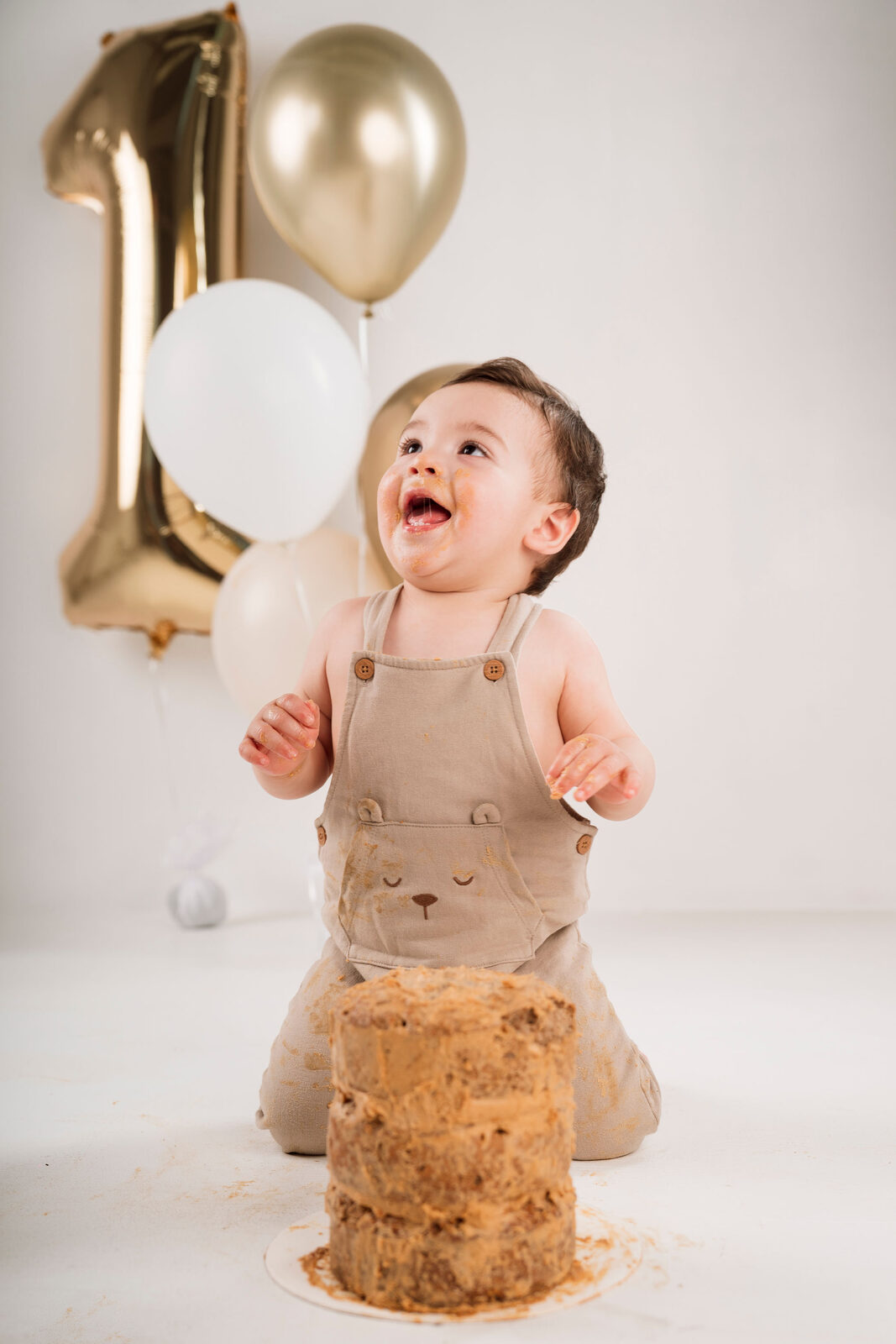Peque en su sesión de smash cake