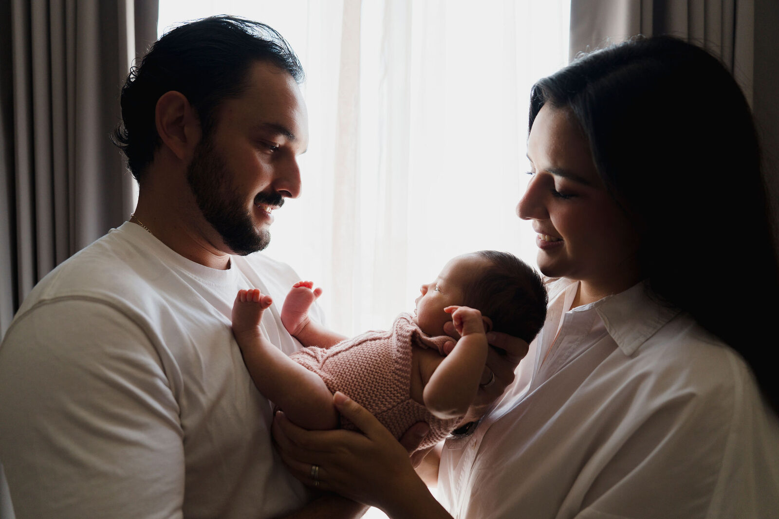 Retrato de familia en su sesión de fotografía